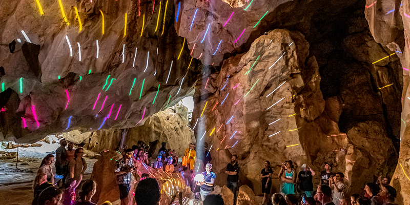 Touring The Capricorn Caves Explore Rockhampton