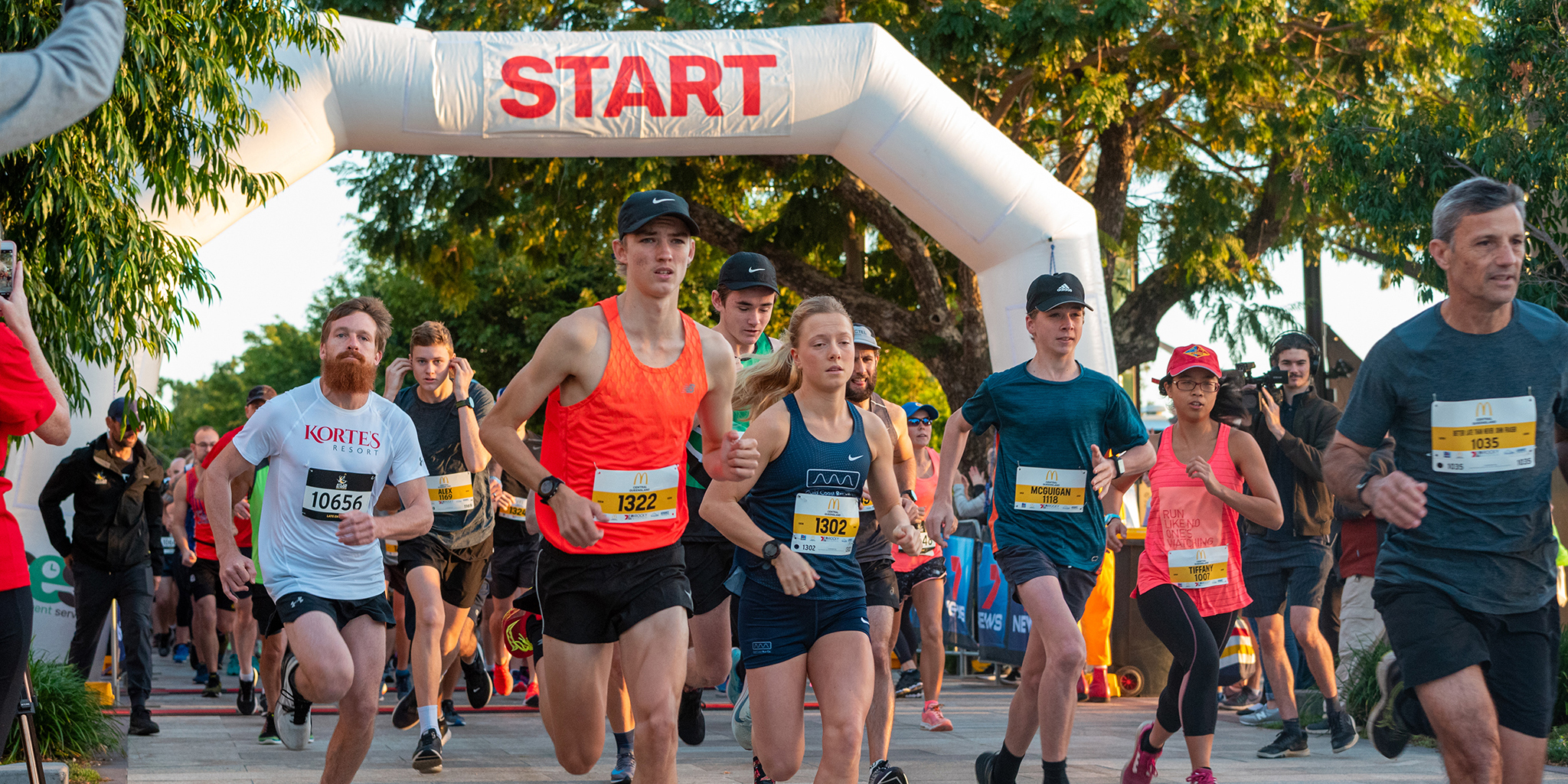 People running at the start of the Rocky River Run