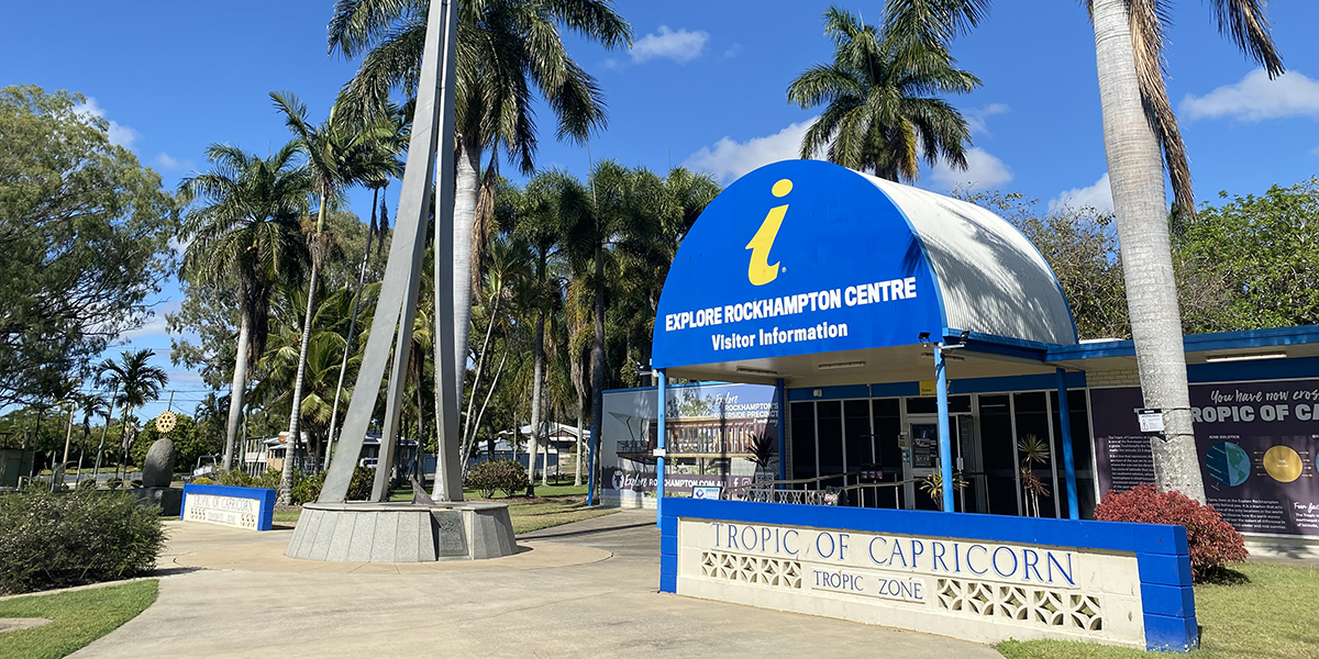 External view of the Capricorn Spire standing high in front of the Explore Rockhampton Visitor Information Centre